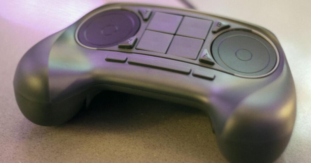 Leaker says Valve is working on a Steam Controller 2